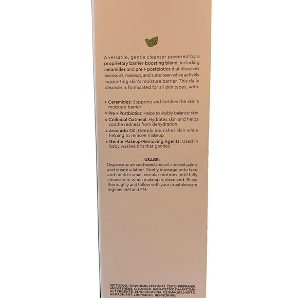 Avocado Ceramide Moisture Barrier Cleanser – Glow Recipe - Picture 3 of 4